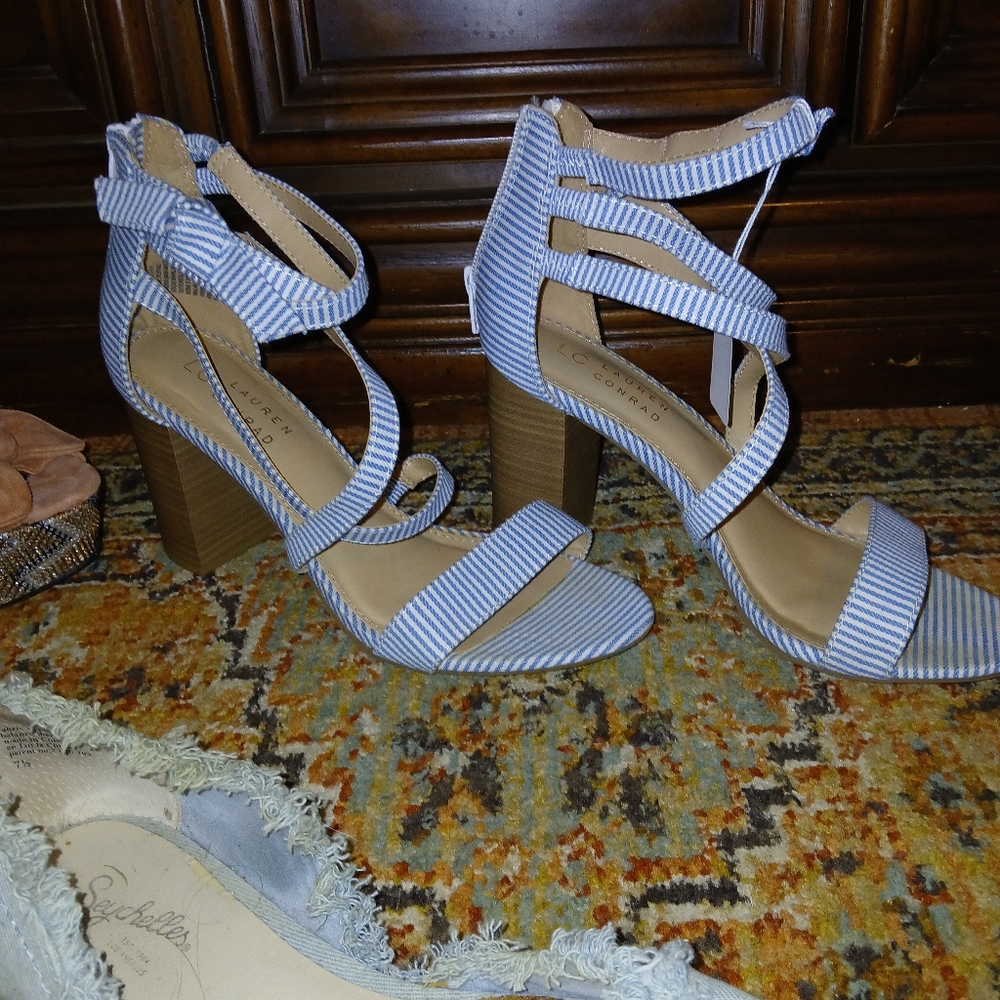 Shoe Bundle - image 3